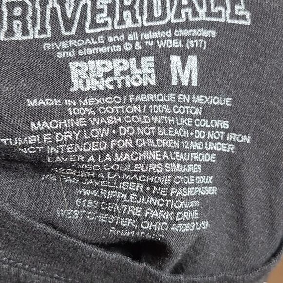 Riverdale tshirt   - Picture 4 of 4